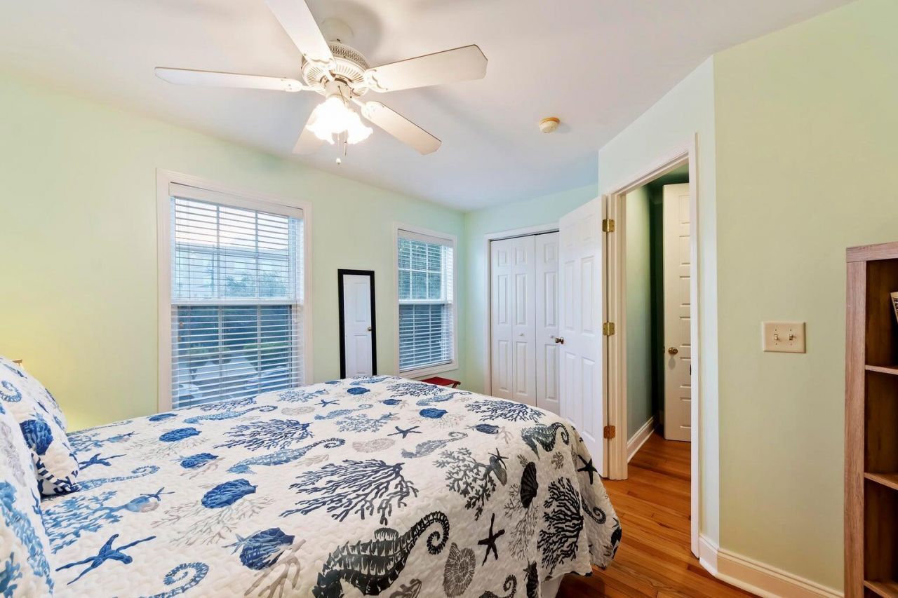 4765 Arco Lane Photo 32