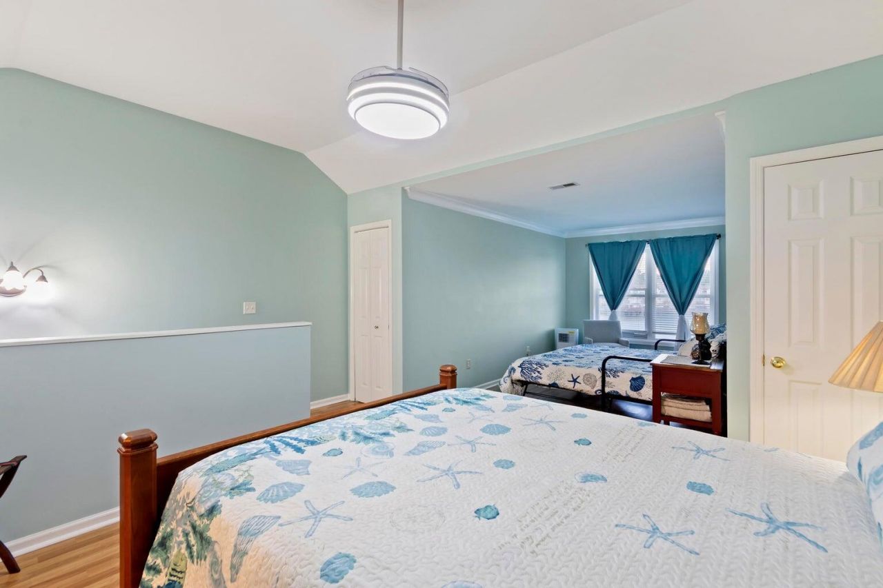 4765 Arco Lane Photo 33