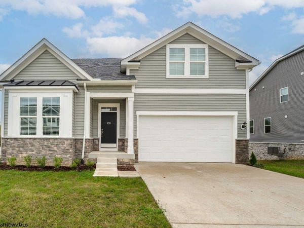 378 Lexington Circle, Bridgeport, WV 26330