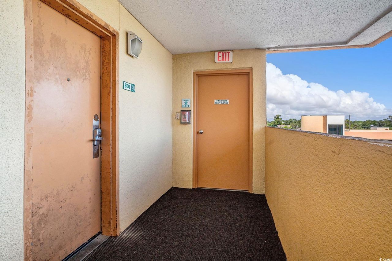 6900 N Ocean Blvd. Photo 17