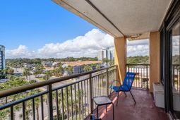 6900 N Ocean Blvd. photo 4