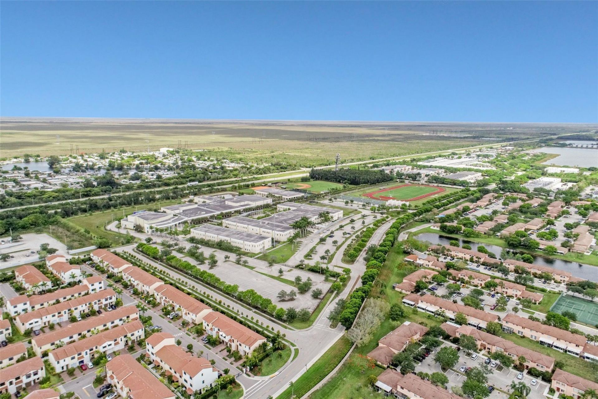 881 NW 208th Drive, Pembroke Pines, FL 33029 Photo