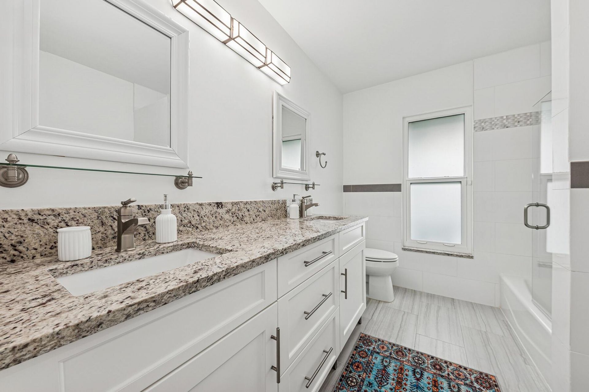 8 Woodbrook Circle, West Palm Beach, FL 33401 Photo