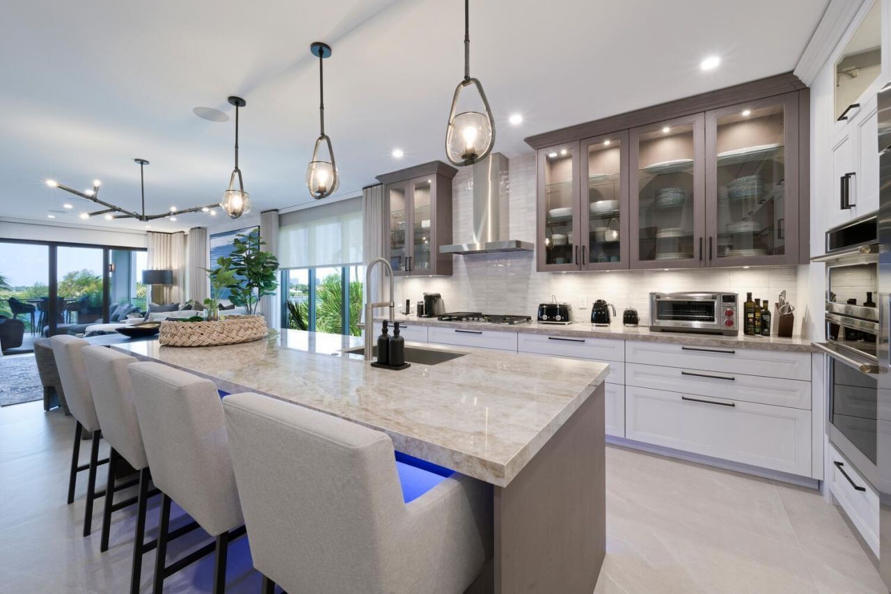 206 Inlet Way, Unit 2w, Palm Beach Shores, FL 33404 Photo