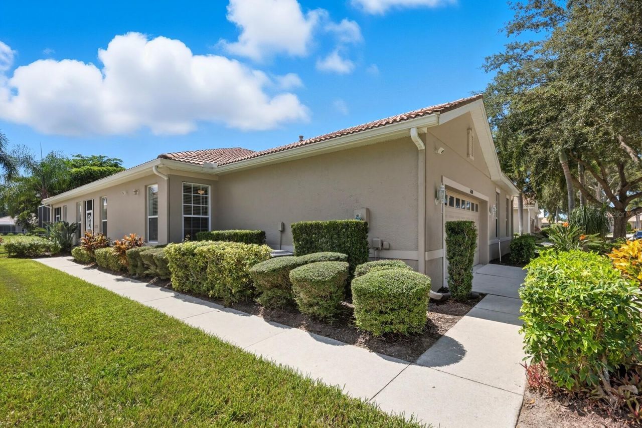 4470 Kariba Lake Terrace, Sarasota, FL 34243 Photo