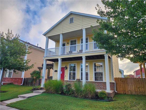 638 N Longfellow Lane, Fayetteville, AR 72704