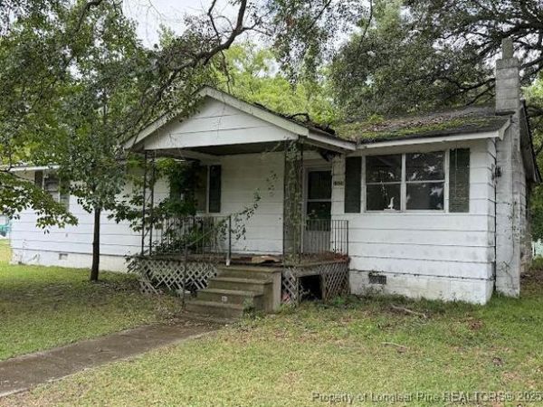 1008 Gibson Street, Laurinburg, NC 28352