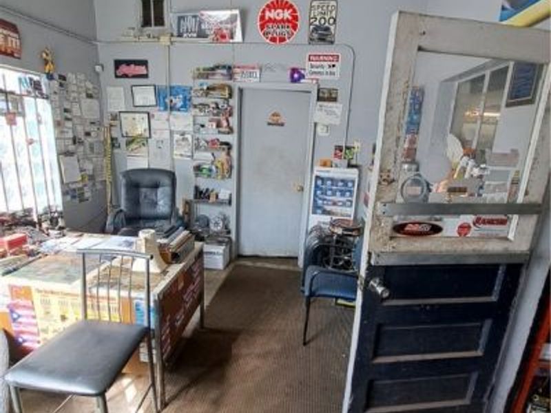 2884 Scranton Road, Cleveland, OH 44113 Photo 6