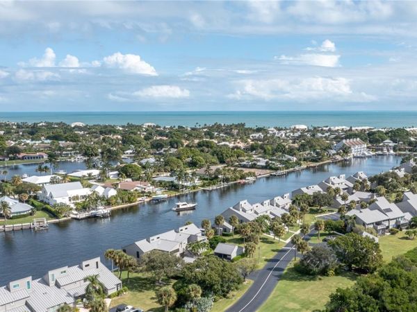 908 Spyglass Lane, Unit 908, Vero Beach, FL 32963