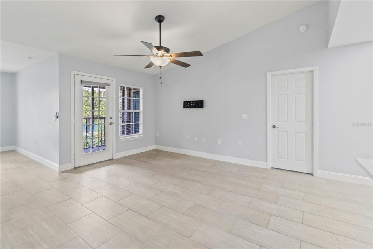 8911 Manor Loop, Unit 204, Lakewood Ranch, FL 34202 Photo