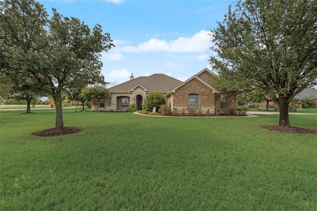 2725 Purple Sage Court, Saginaw, TX 76179 Main Photo