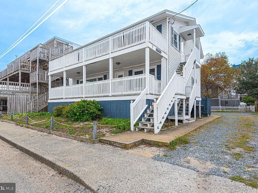 7 93rd Street, Ocean City, MD 21842 Main Photo