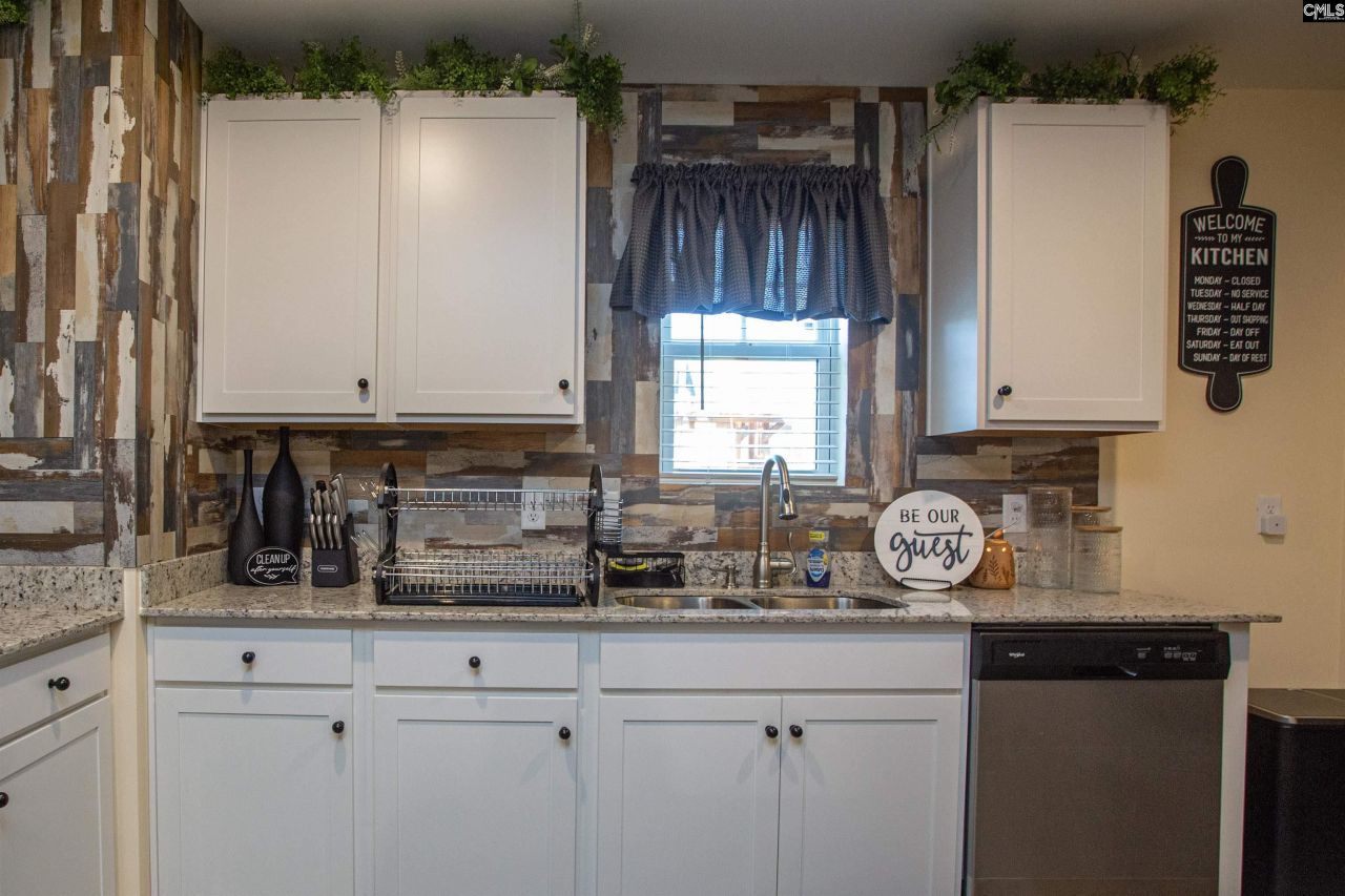 170 Carriagebrook Circle Photo 10