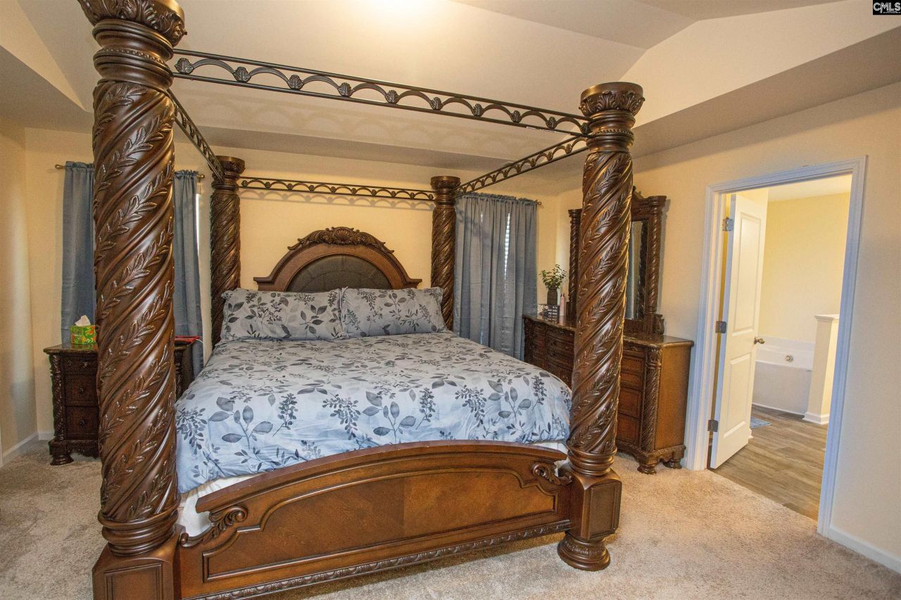 170 Carriagebrook Circle Photo 12