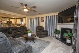 170 Carriagebrook Circle photo 4