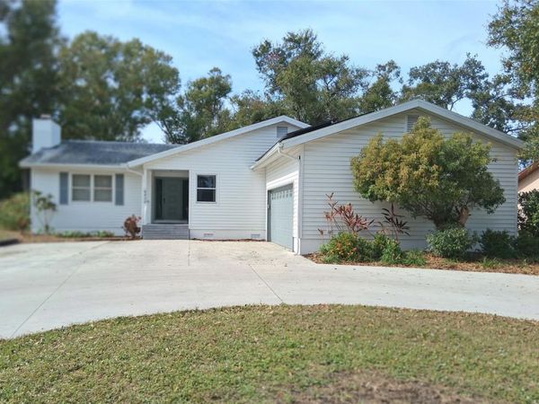 4424 MEADOW CREEK CIRCLE, SARASOTA, FL 34233