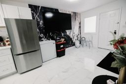 307 Flagg St. photo 4