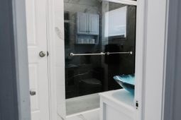 307 Flagg St. photo 4