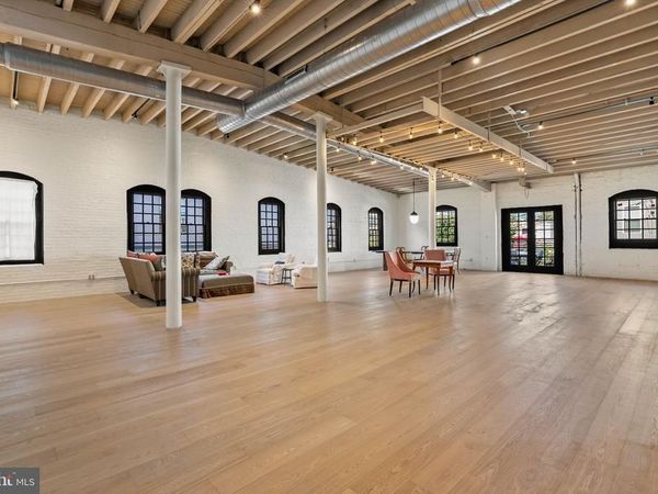 1521 31 N 31ST STREET, Unit 300, PHILADELPHIA, PA 19121