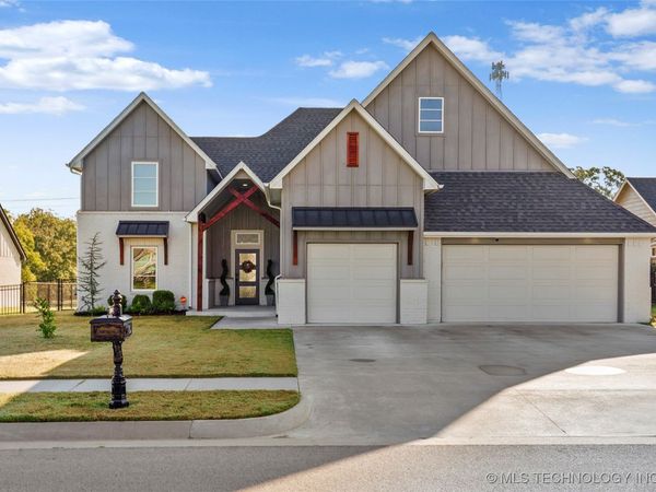 3053 N Front Road, Catoosa, OK 74015