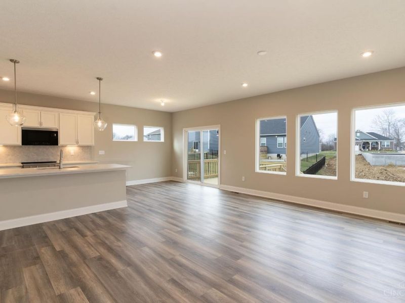 8071 Rock Island Drive, Harrison, OH 45030 Photo 10