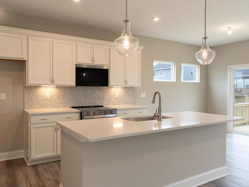 8071 Rock Island Drive, Harrison, OH 45030 Photo 13