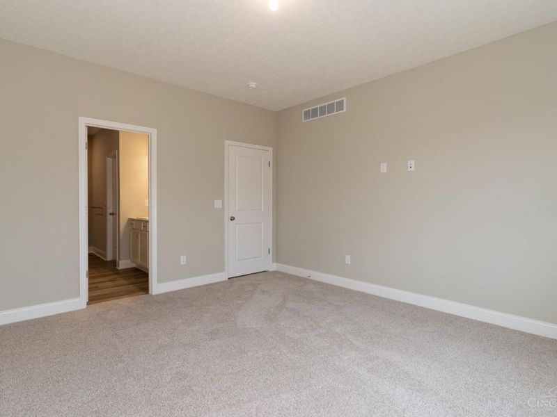 8071 Rock Island Drive, Harrison, OH 45030 Photo 19