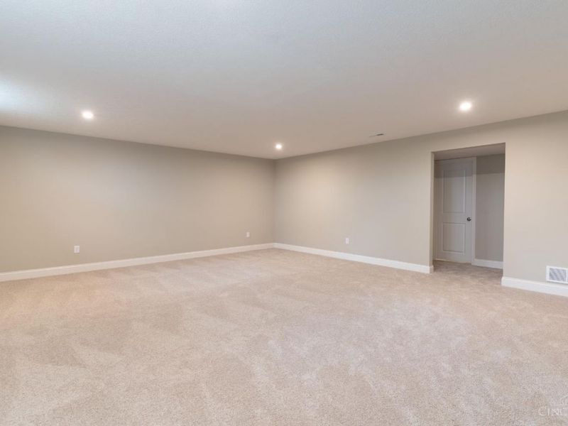 8071 Rock Island Drive, Harrison, OH 45030 Photo 28