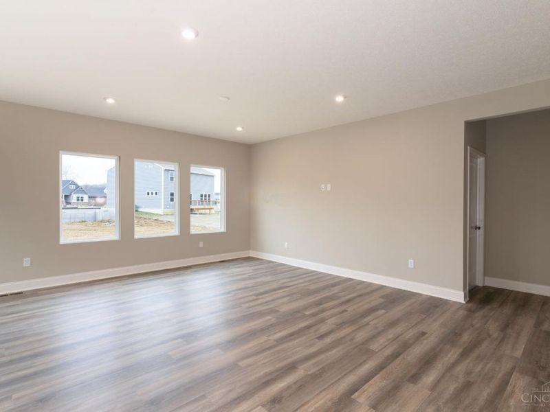 8071 Rock Island Drive, Harrison, OH 45030 Photo 7