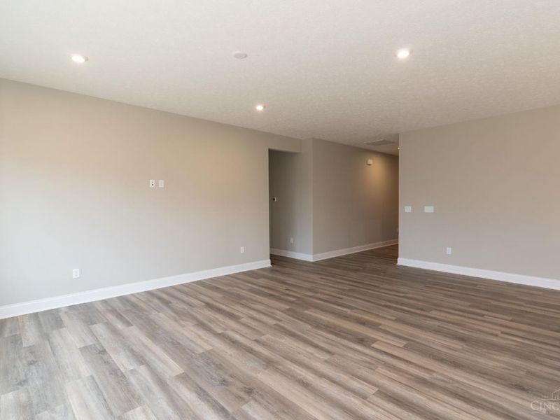 8071 Rock Island Drive, Harrison, OH 45030 Photo 8