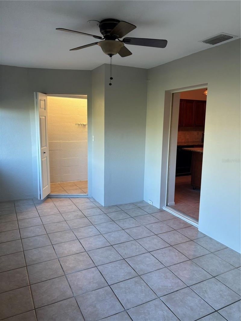 6645 1st Avenue N, Unit 307, Saint Petersburg, FL 33710 Photo