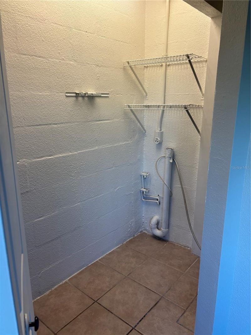 6645 1st Avenue N, Unit 307, Saint Petersburg, FL 33710 Photo