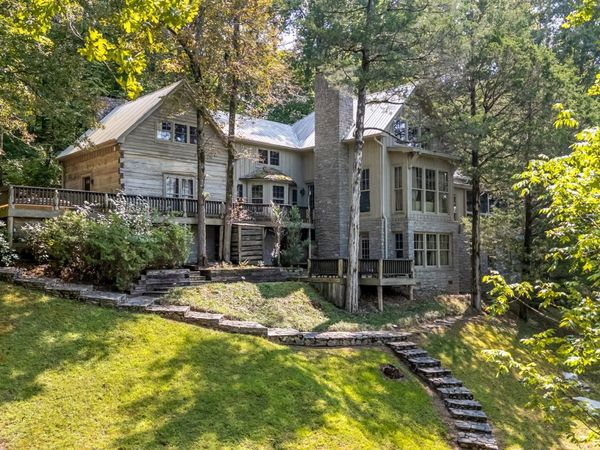 658 Moore Rd, Rock Island, TN 38581