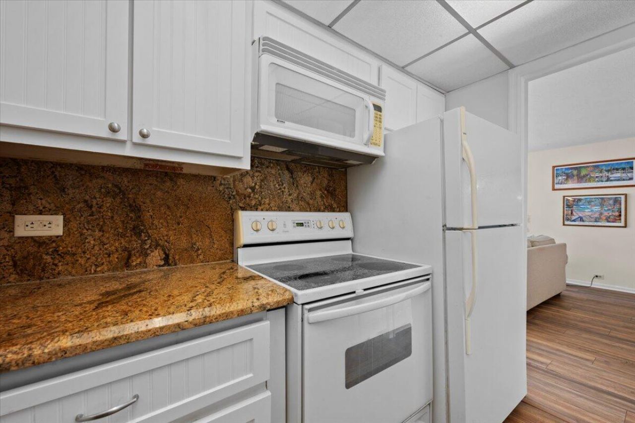 1200 Marine Way, Unit 304, North Palm Beach, FL 33408 Photo