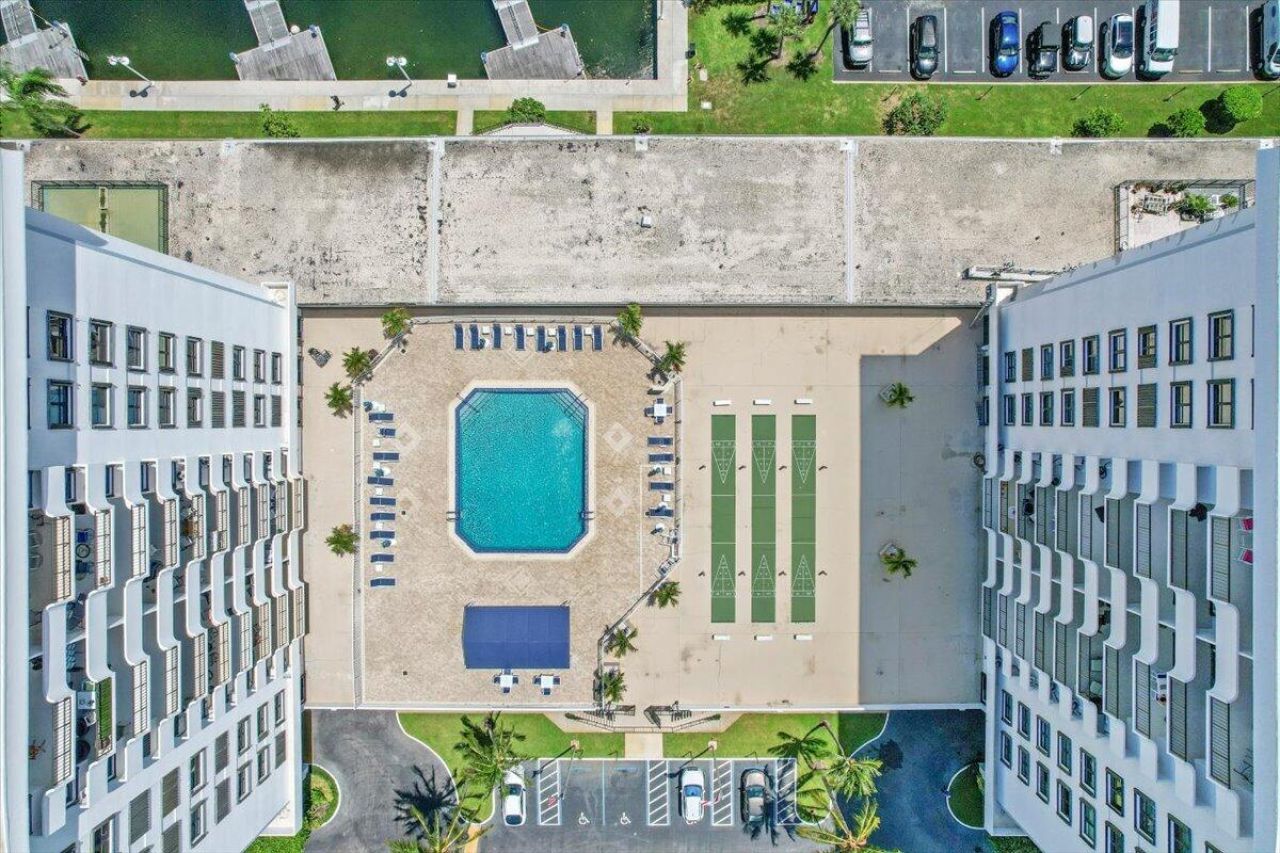 1200 Marine Way, Unit 304, North Palm Beach, FL 33408 Photo