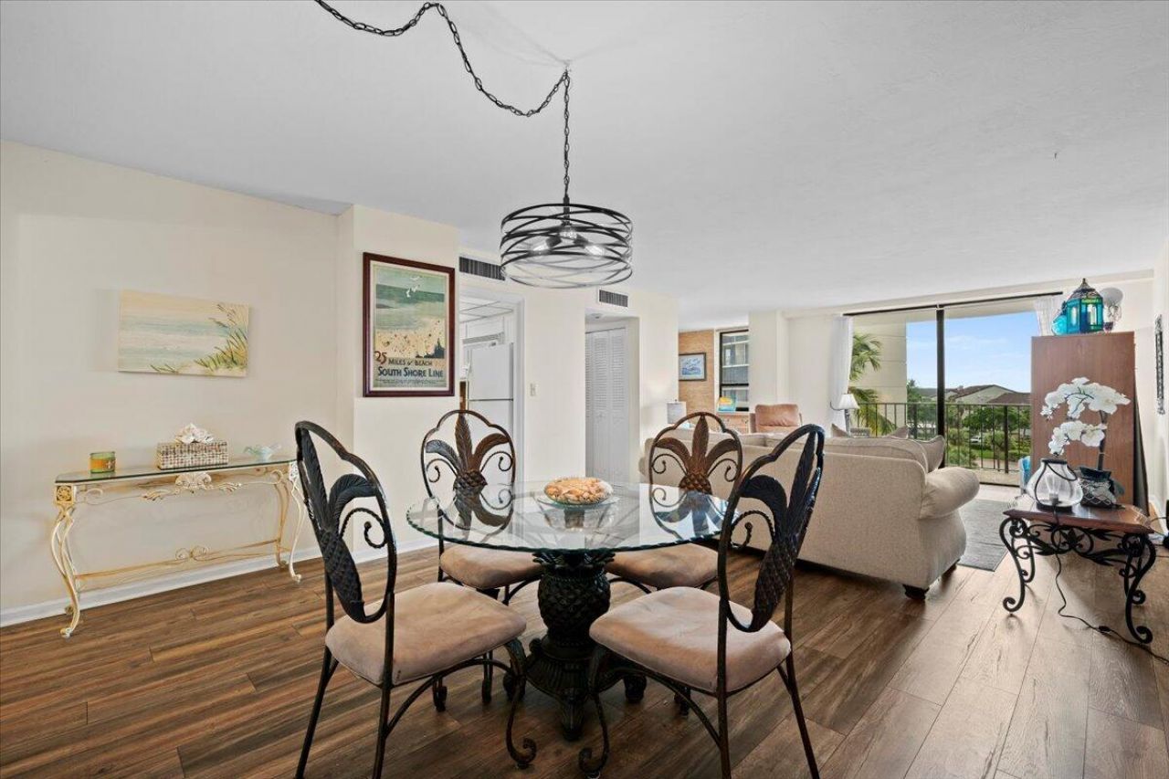 1200 Marine Way, Unit 304, North Palm Beach, FL 33408 Photo