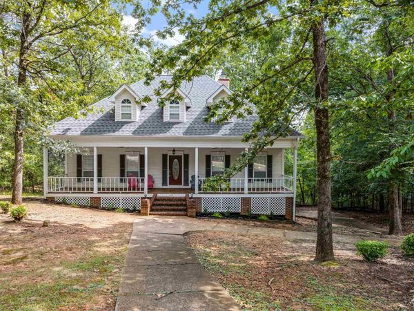 405 ANDERSON HOLLOW RD, Savannah, TN 38372