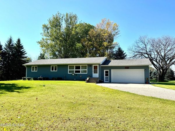 9177 HWY 18, Cavalier, ND 58220