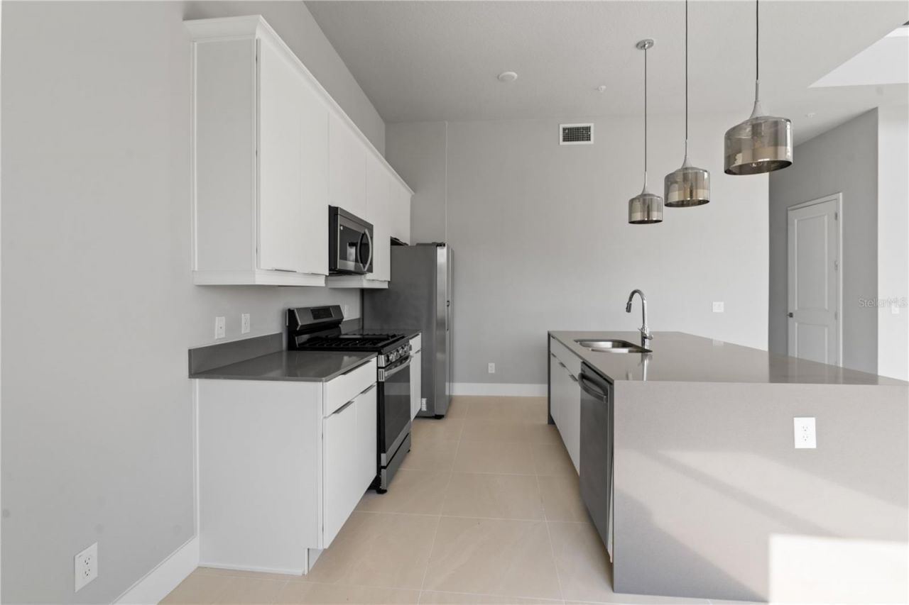 7770 Sandy Ridge Drive, Unit 239, Reunion, FL 34747 Photo