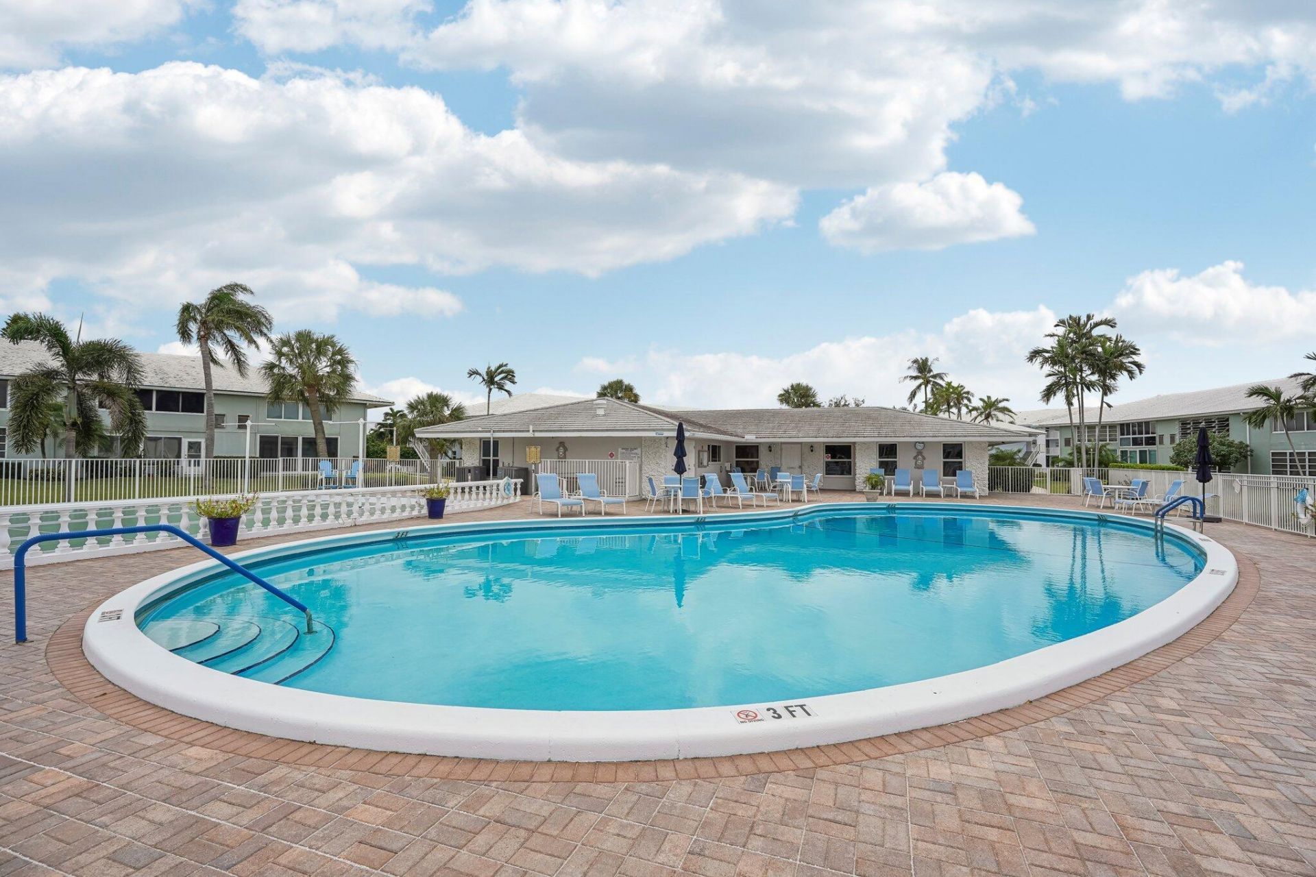 5540 N Ocean Boulevard, Unit 212, Ocean Ridge, FL 33435 Photo