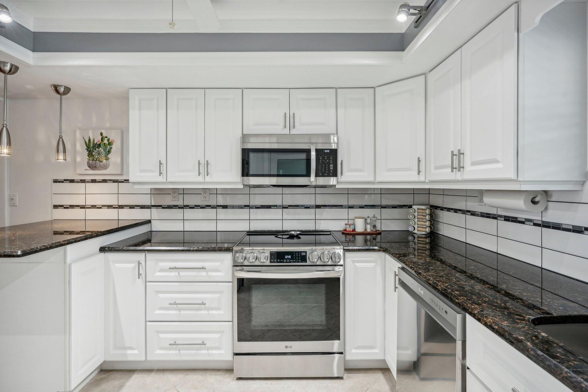5540 N Ocean Boulevard, Unit 212, Ocean Ridge, FL 33435 Photo