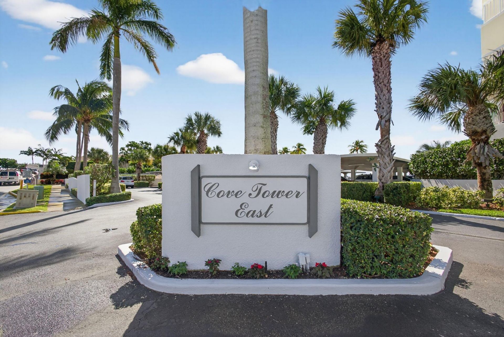 115 Lakeshore Drive, Unit 746, North Palm Beach, FL 33408 Photo