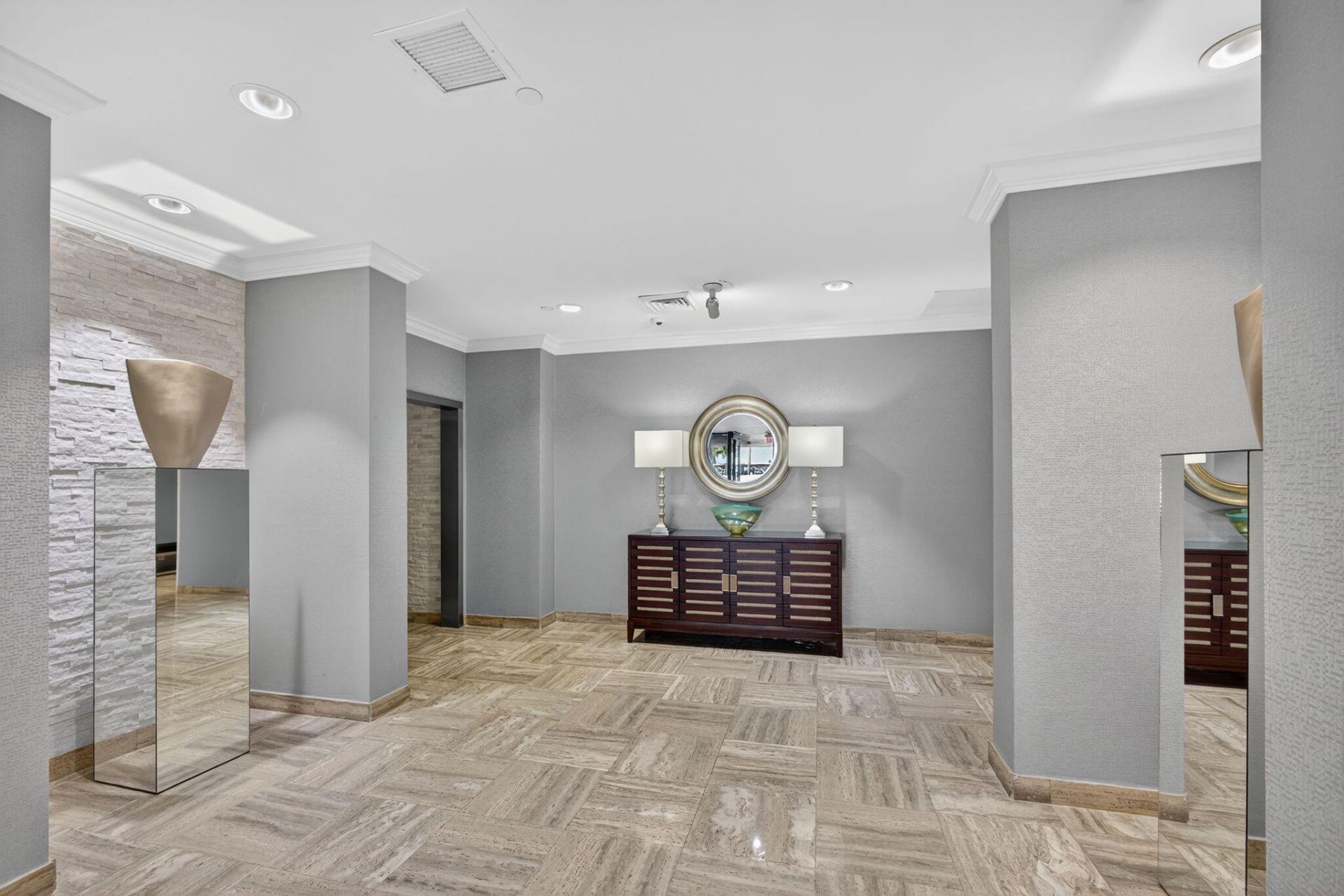 115 Lakeshore Drive, Unit 746, North Palm Beach, FL 33408 Photo