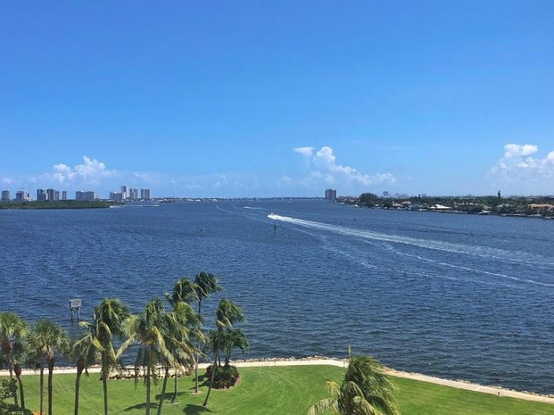 115 Lakeshore Drive, Unit 746, North Palm Beach, FL 33408 Photo