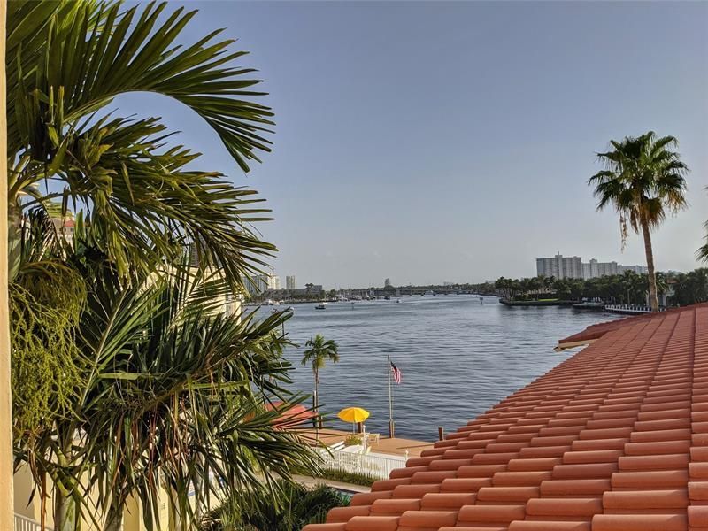 341 N Birch Road, Unit 416, Fort Lauderdale, FL 33304 Photo