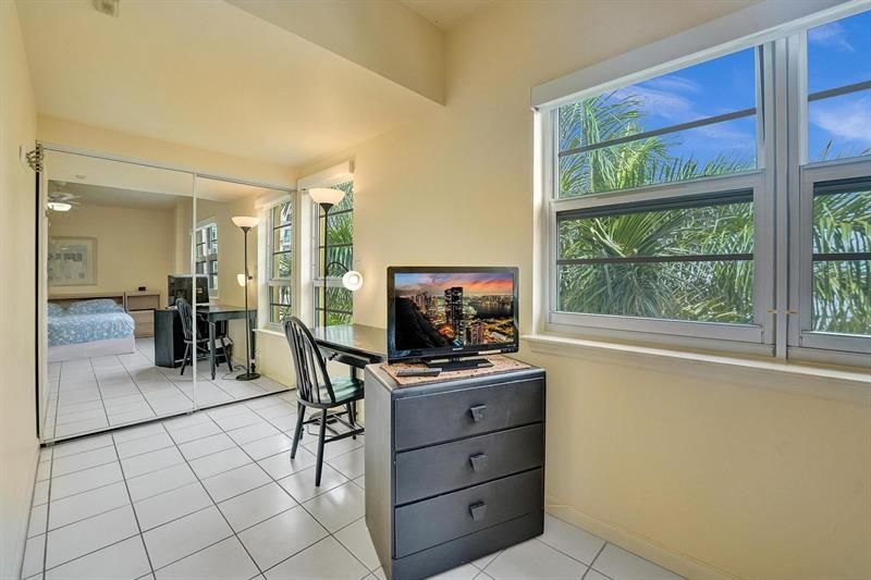 341 N Birch Road, Unit 416, Fort Lauderdale, FL 33304 Photo