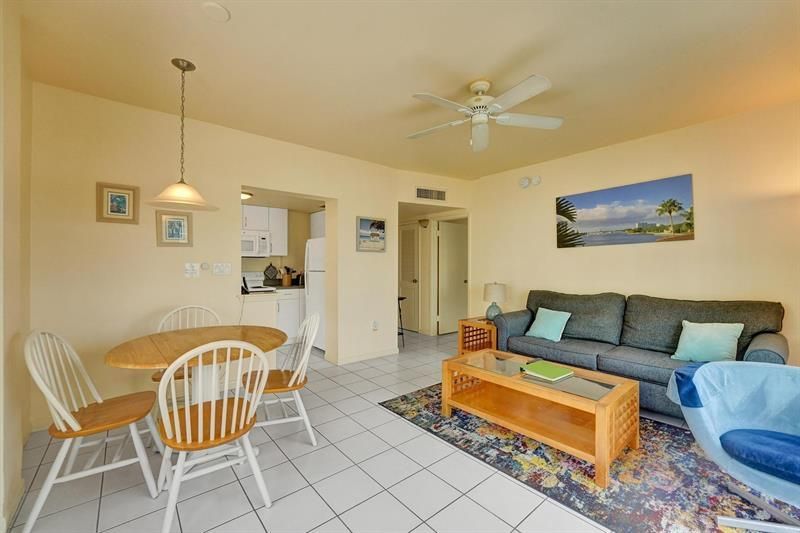 341 N Birch Road, Unit 416, Fort Lauderdale, FL 33304 Photo
