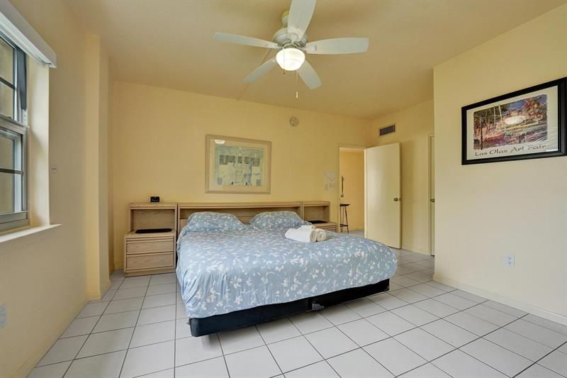 341 N Birch Road, Unit 416, Fort Lauderdale, FL 33304 Photo