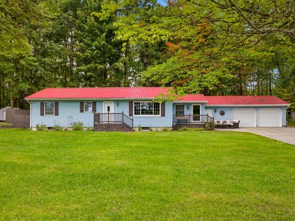 9279 W School Section Lake Drive, Unit 91-92, Mecosta, MI 49332