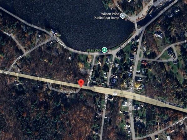2 Gilbert Street S, Wilton, ME 04294